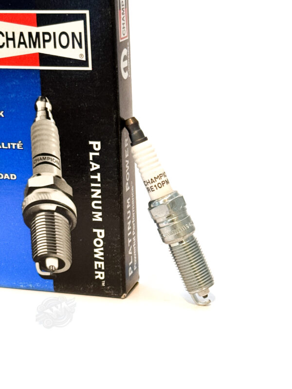 Mopar Champion Spark Plug RE10PM5 – Reliable Performance Spark Plug - Image 2